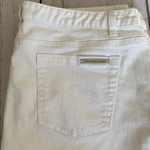 Michael Kors White Denim Capri/Cropped Pants Size 10 - Picture 1 of 8